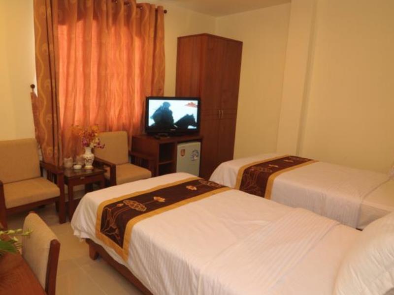 Reddoorz Ruby Star Hotel Truong Dinh Хошимин Экстерьер фото